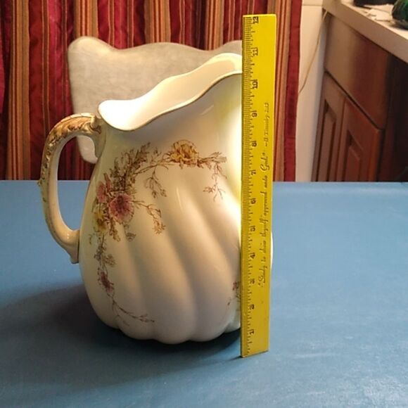 Vintage Lucerne Royal Dalton Burslem England Floral White Pitcher Cottagecore - Picture 11 of 11
